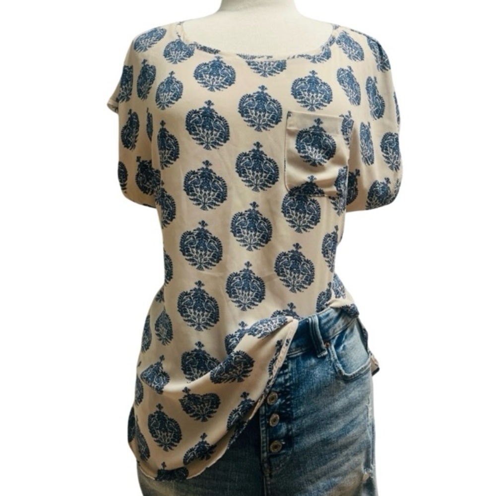 LOFT Blue and Cream Blouse with Pattern